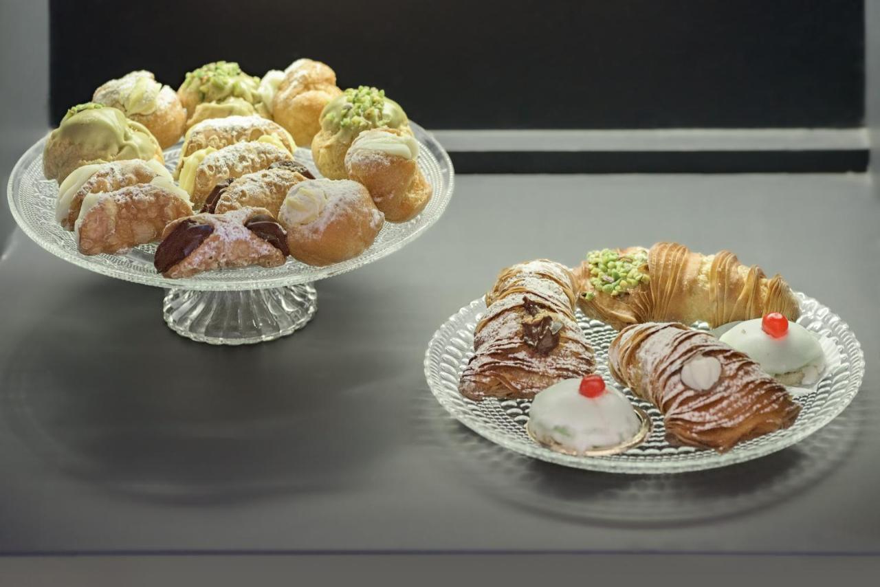 Sikelia Suites Noto Kültér fotó